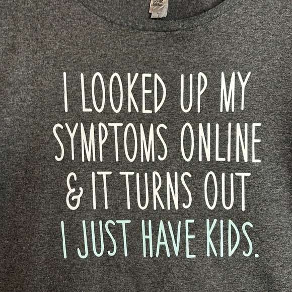 NOVELTY MOM TSHIRT*** - Picture 2 of 5